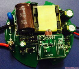 微波集成电路 赋能高频电子系统的微型化核心